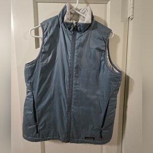GUC Patagonia Women's Puffy Vest, Size Medium